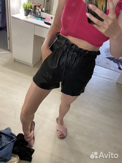 Кожаные шорты