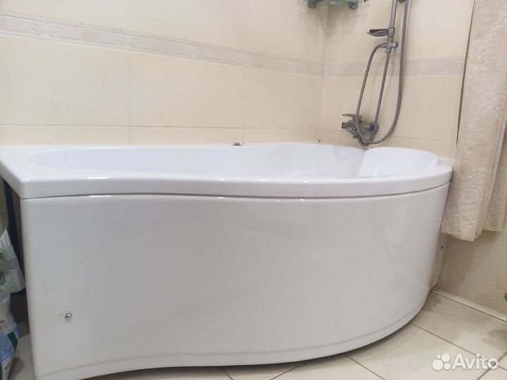 Ванна акриловая с гидро массажем б/у 170х100