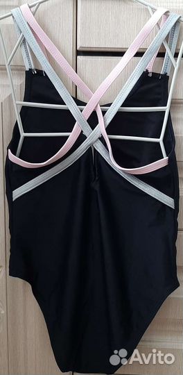 Купальник слитный 134-140р