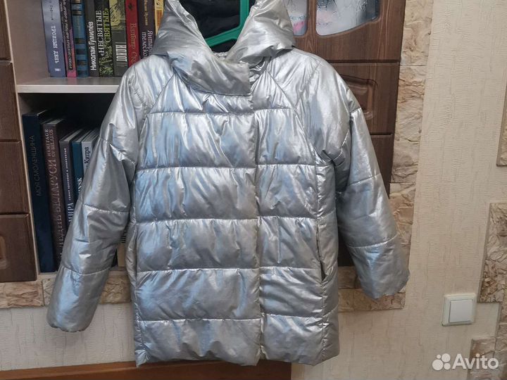 Куртка осенняя на девочку 140