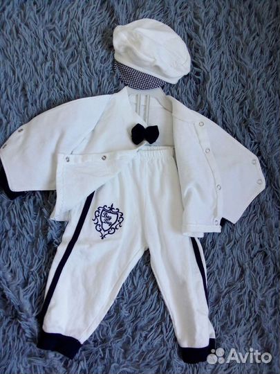 Нарядный костюм для мальчика