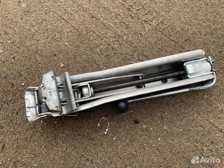 Домкрат Ауди А4 Б6