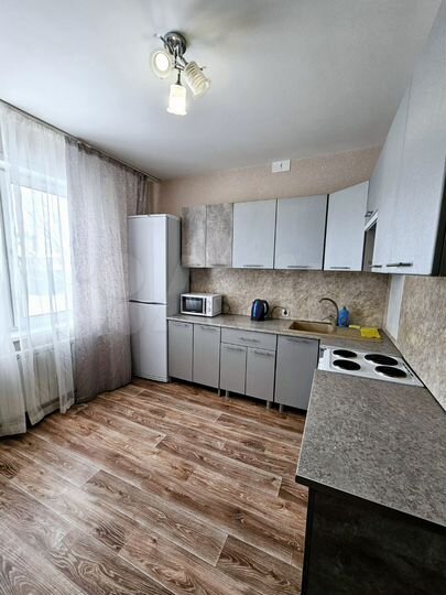 1-к. квартира, 39 м², 1/10 эт.