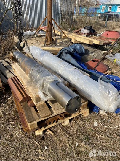 Вал эксцентриковый смд-109 новый в наличии