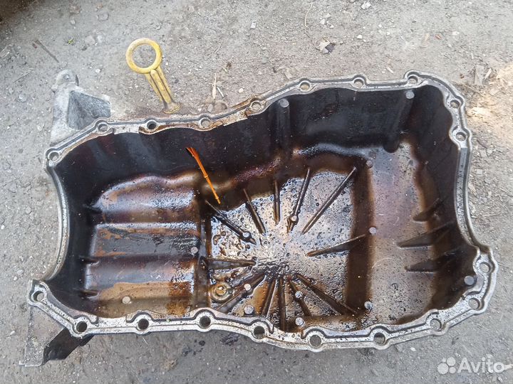 Рено Меган 1 поддон масленный двс