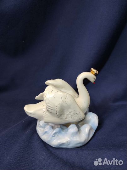 Статуэтка царевна лебедь