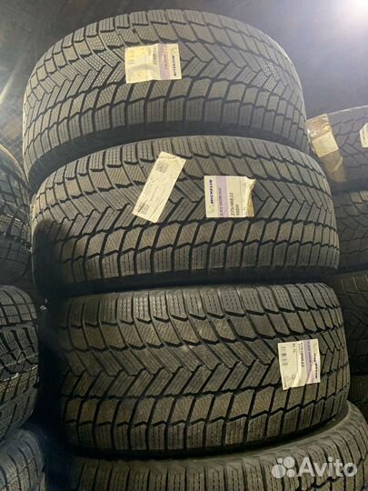Michelin X-Ice Snow SUV 285/45 R22 114T