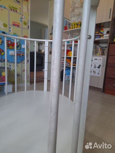 Детская кроватка круглая