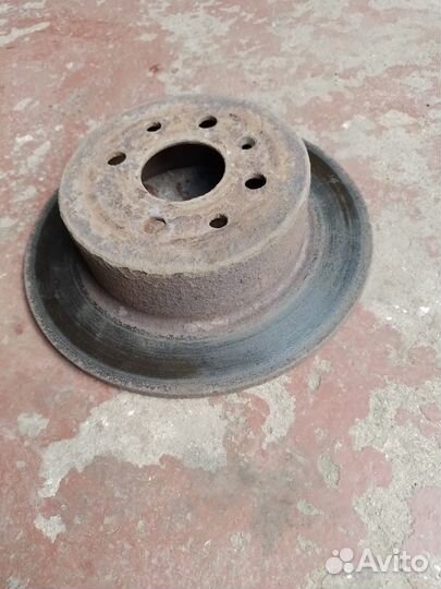 Тормозной диск с суппортом задний
