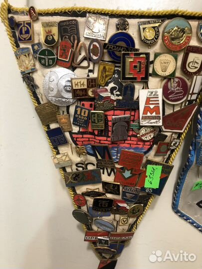 Значки на иголки ред тяж