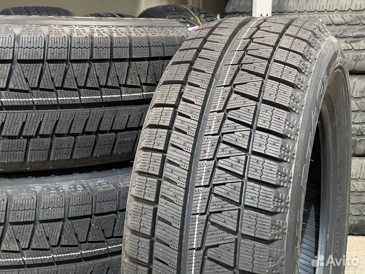 Bridgestone Blizzak Revo GZ 215/60 R16 95S