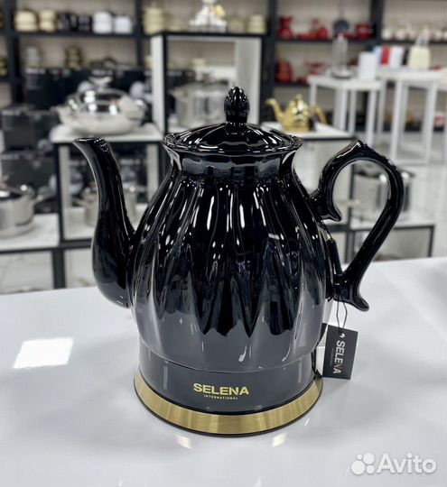 Электрический чайник Selena