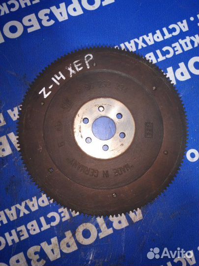 Маховик Opel Astra H хэтчбек Z14XEP 2009