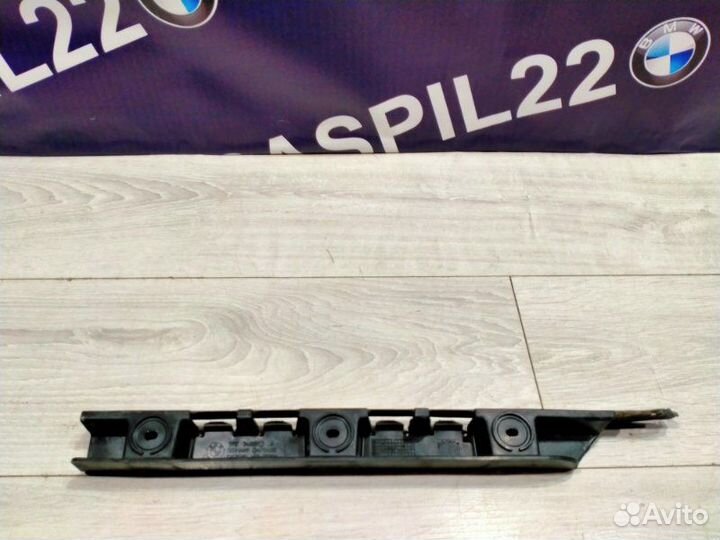 Крепление бампера заднее левое Bmw X3 E83 M54B25