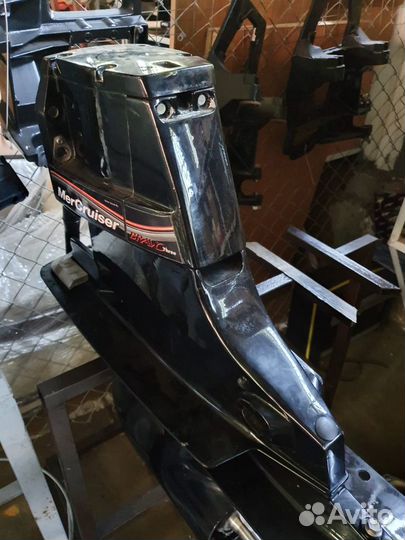 Поворотно-откидная колонка Mercruiser Bravo верх