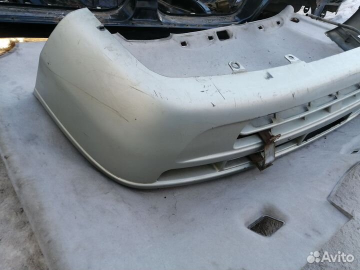 Бампер передний N28W для Mitsubishi RVR 1991-1997