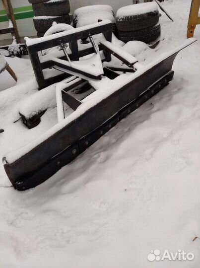 Отвал. Лопата