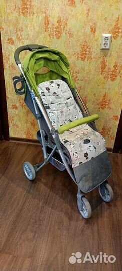 Прогулочная коляска