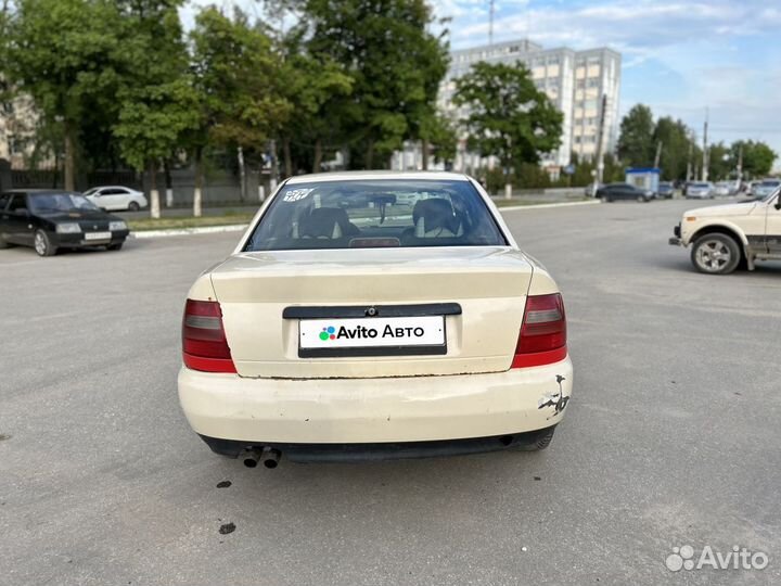 Audi A4 1.8 AT, 1999, 367 000 км