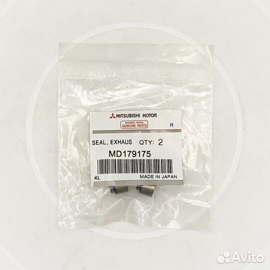 Колпачок маслосъемный Mitsubishi