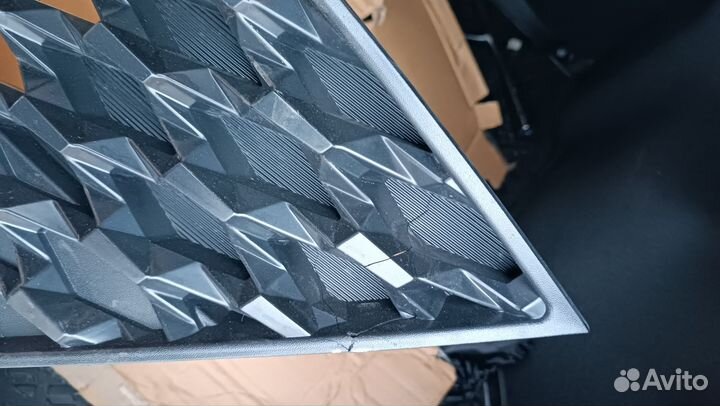 Решетка переднего бампера hyundai Solaris 2021