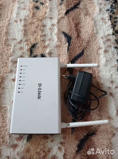 Роутер D link dir 615