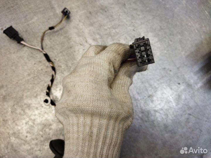 Проводка двери задняя правая Skoda Octavia А5 caxa