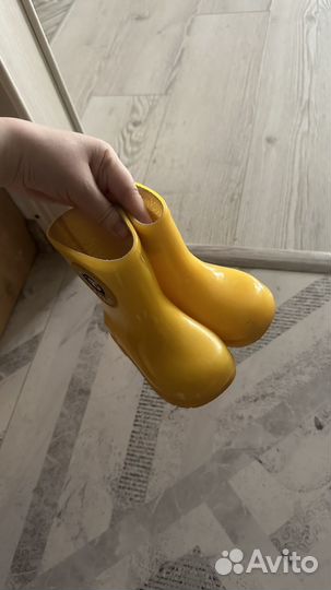 Резиновые сапоги детские