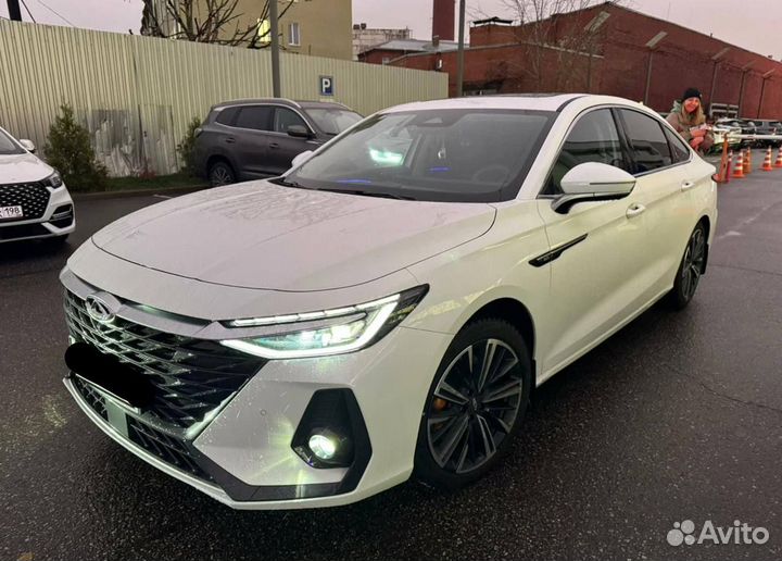 Сдаем в прокат новое авто 2024 год