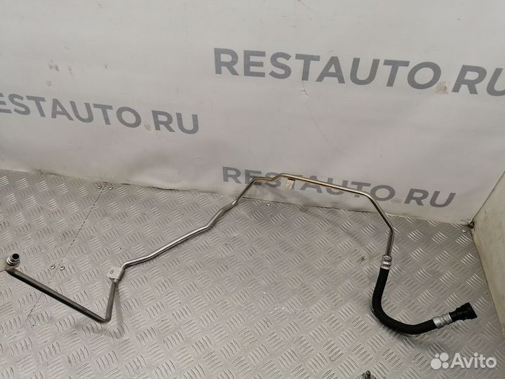 Трубка системы охлаждения АКПП Porsche Macan