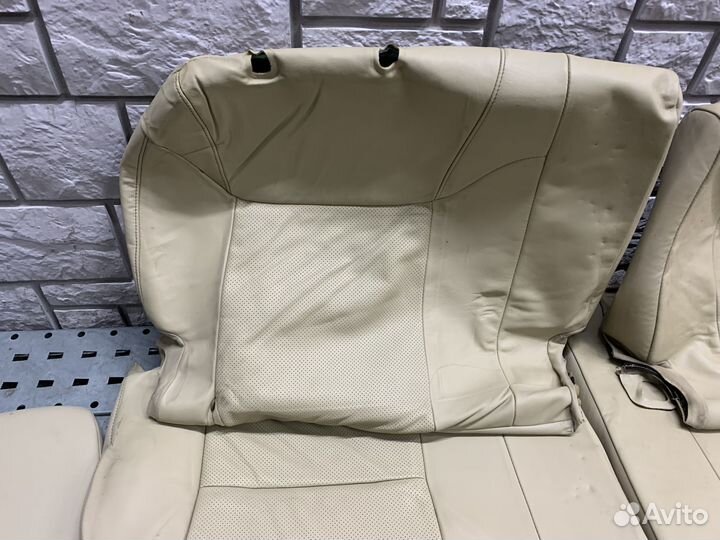 Lexus LX 570 Чехлы сидений второго и третьего ряда