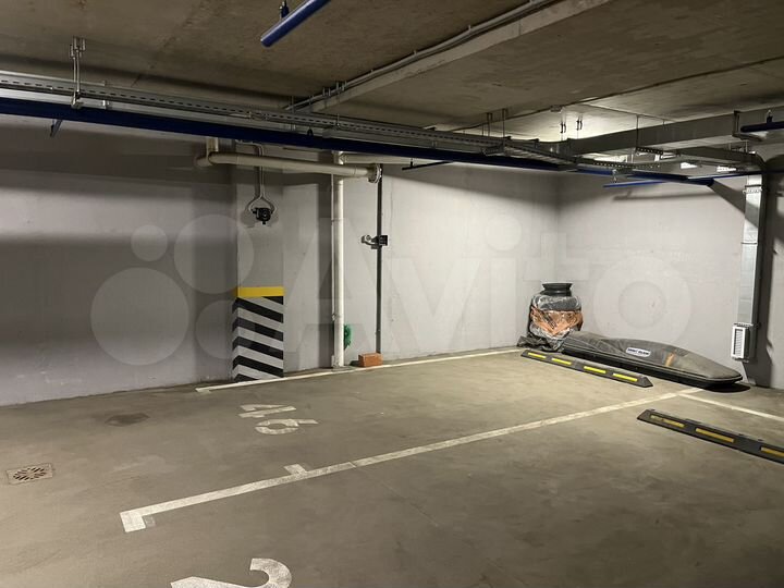 Машиноместо, 13 м²