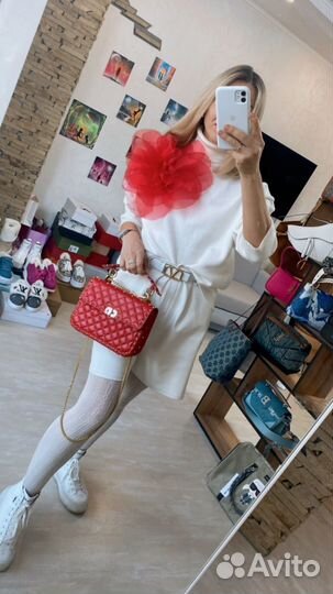 Цветок Брошь ручной работы