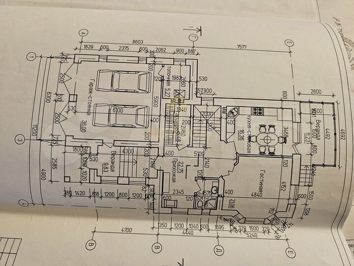 Дом 200 м² на участке 9 сот.