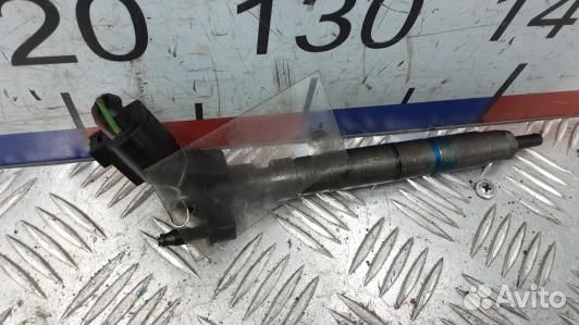 Форсунка дизельная audi Q7 (8AD10AL03)