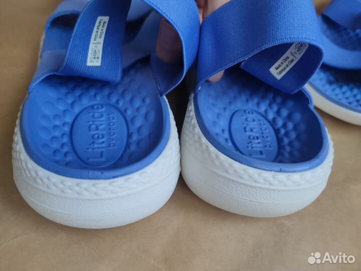 Сандалии Крокс w8 новые