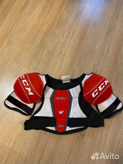 Нагрудник хоккейный детский ccm