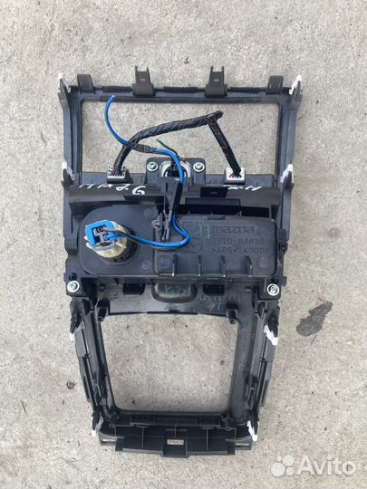 Консоль центральная mazda 6 gh