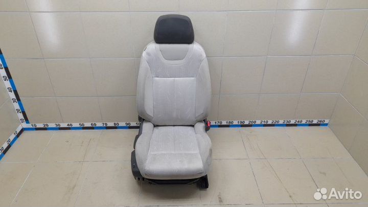 Сиденье переднее правое Citroen C4 2 1.6 EP6 (120)