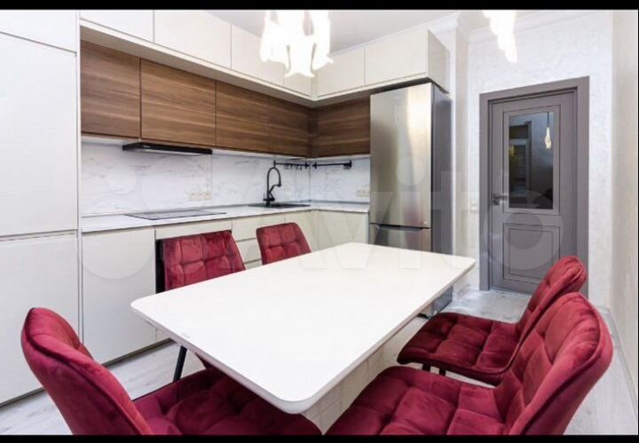 2-к. квартира, 64,5 м², 14/19 эт.