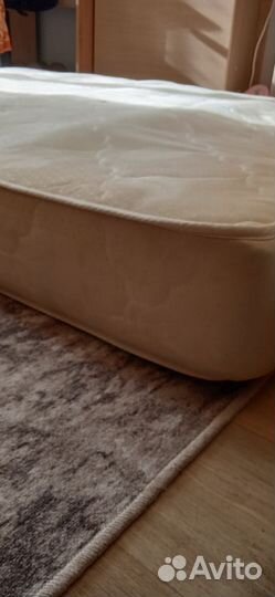 Матрас 140х200 бу