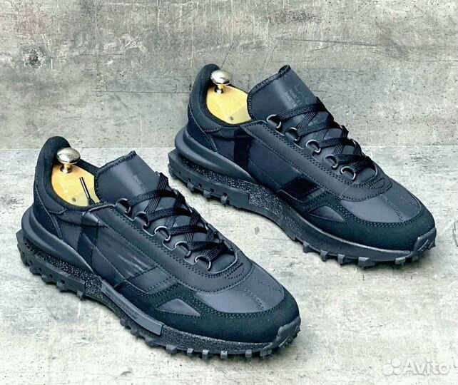 Кроссовки Lacoste стильные