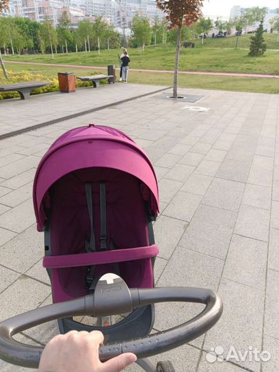 Коляска stokke