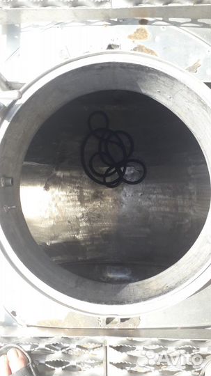 Полуприцеп химическая цистерна Magyar Химическая цистерна, 1994