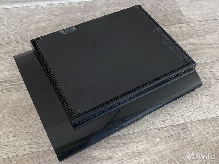 PS3 Прошитая+3 Джоя, Много Игр