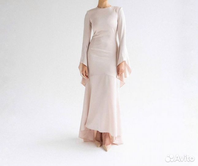 Продаю платье ilona bisultanova