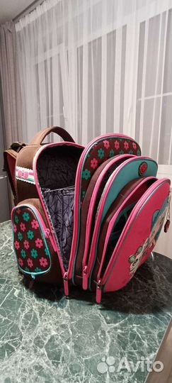 Школьный рюкзак для девочки