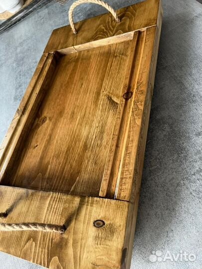 Поднос из дерева