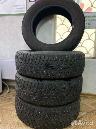 Laufenn I Fit Ice LW 71 225/60 R18