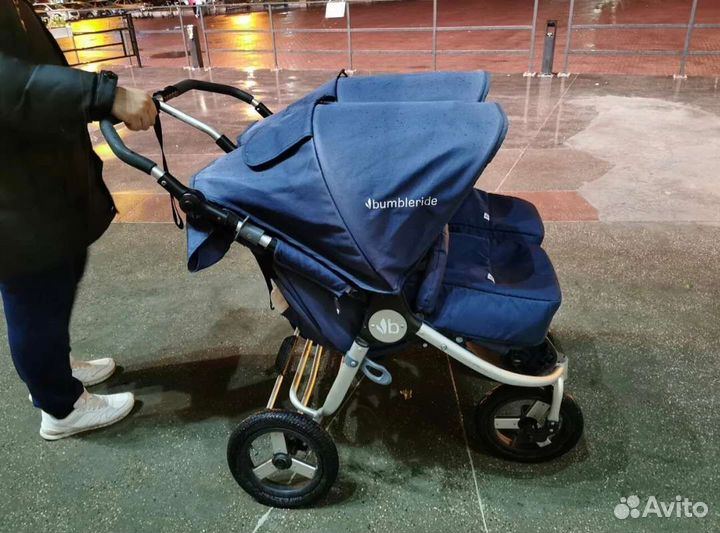 Коляска для двойни bumbleride indie twin 2в1